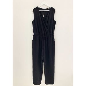 Black Sleeveless Jumpsuit